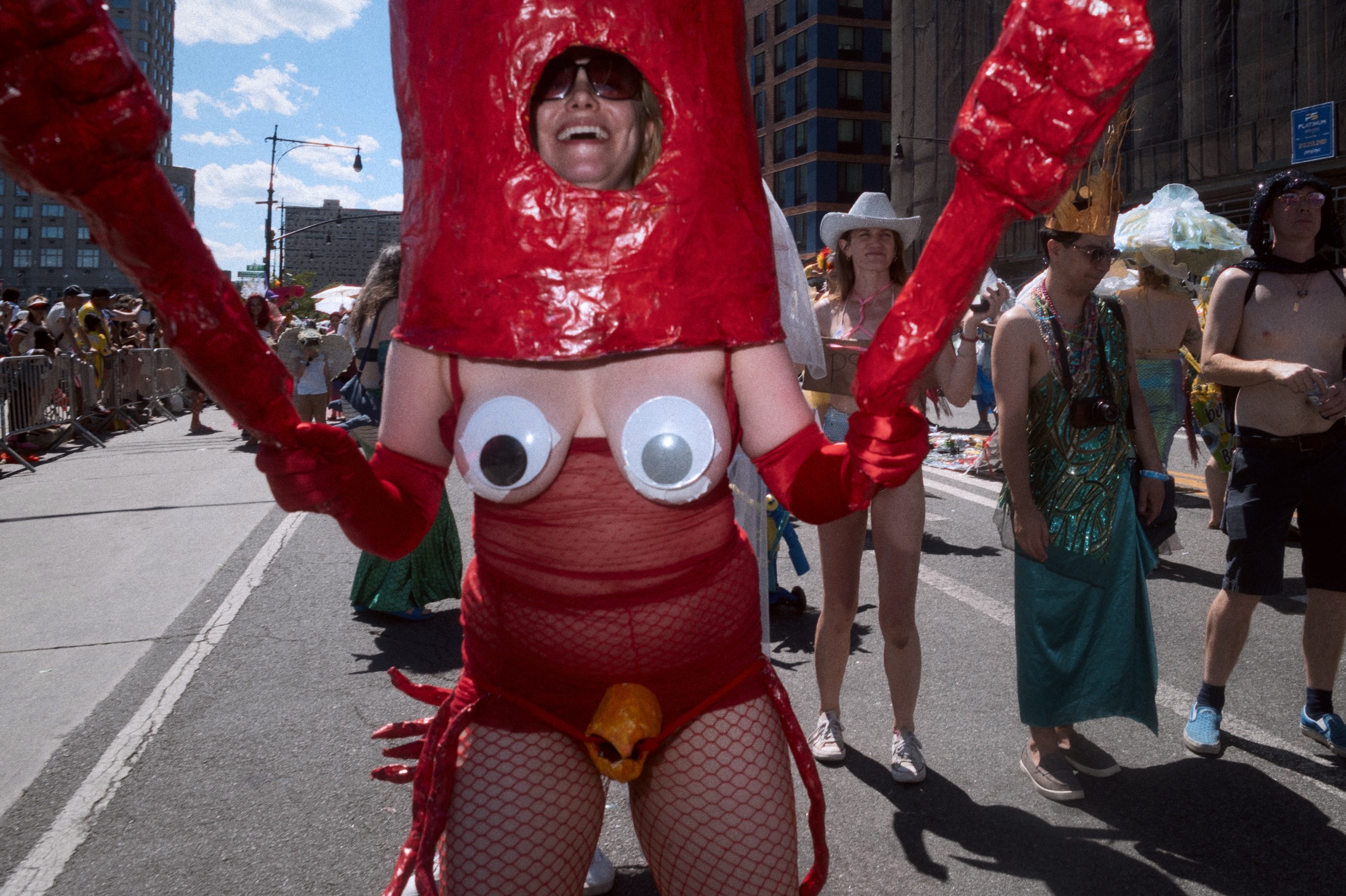 Crowds line Coney Island streets for Mermaid Parade, photograph 4 of 10